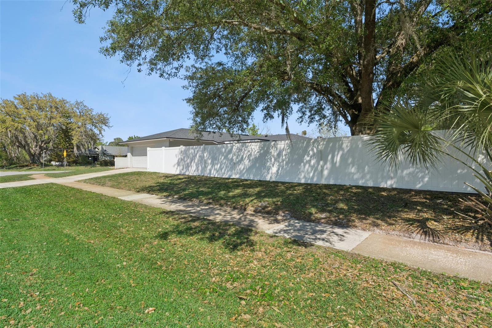 RIO PINAR WOODS - Residential