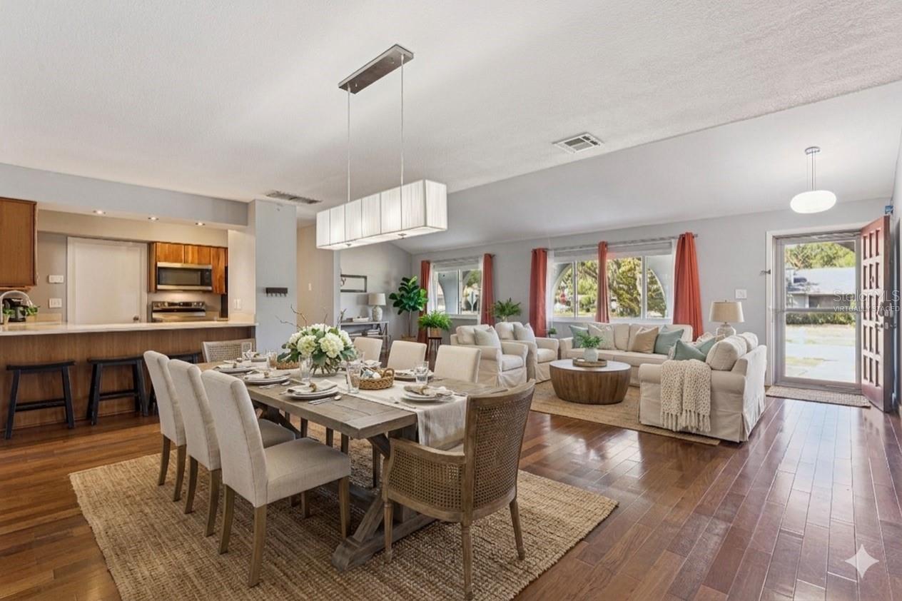 RIO PINAR WOODS - Residential