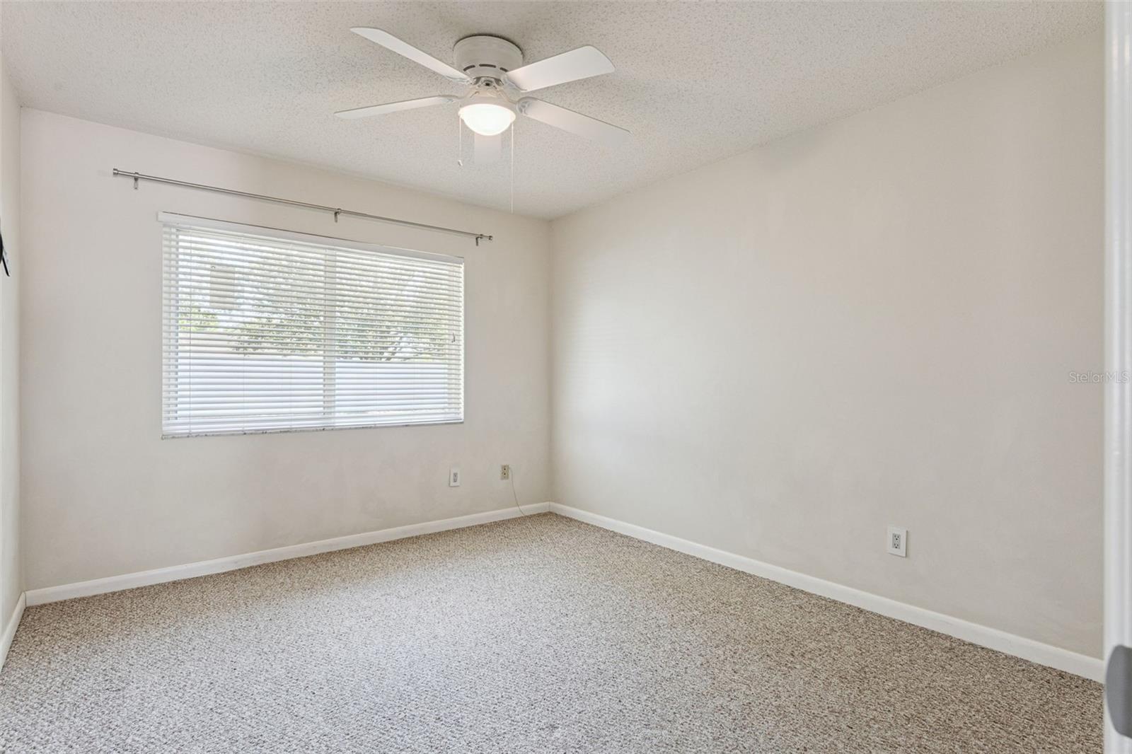 RIO PINAR WOODS - Residential