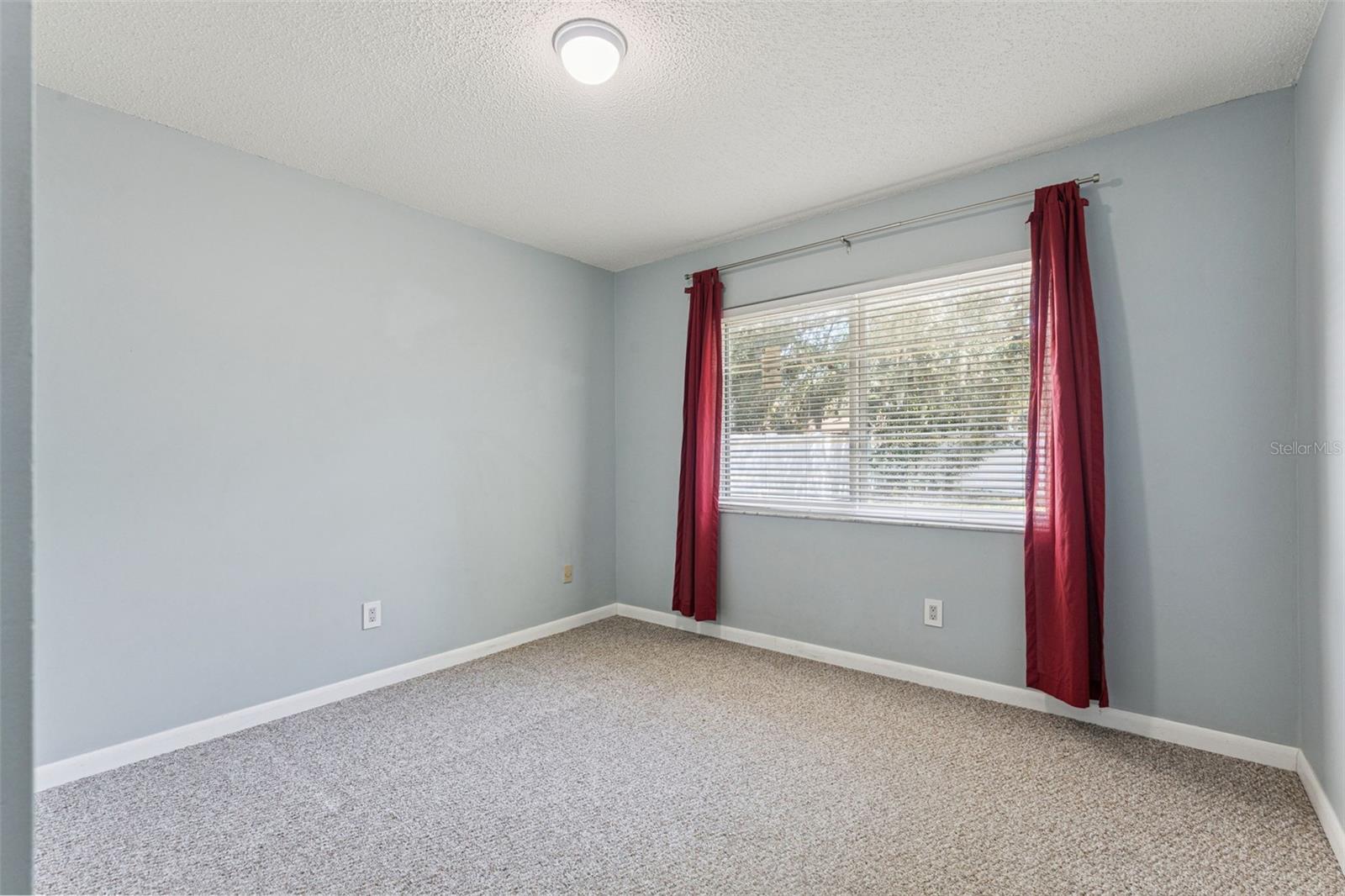 RIO PINAR WOODS - Residential