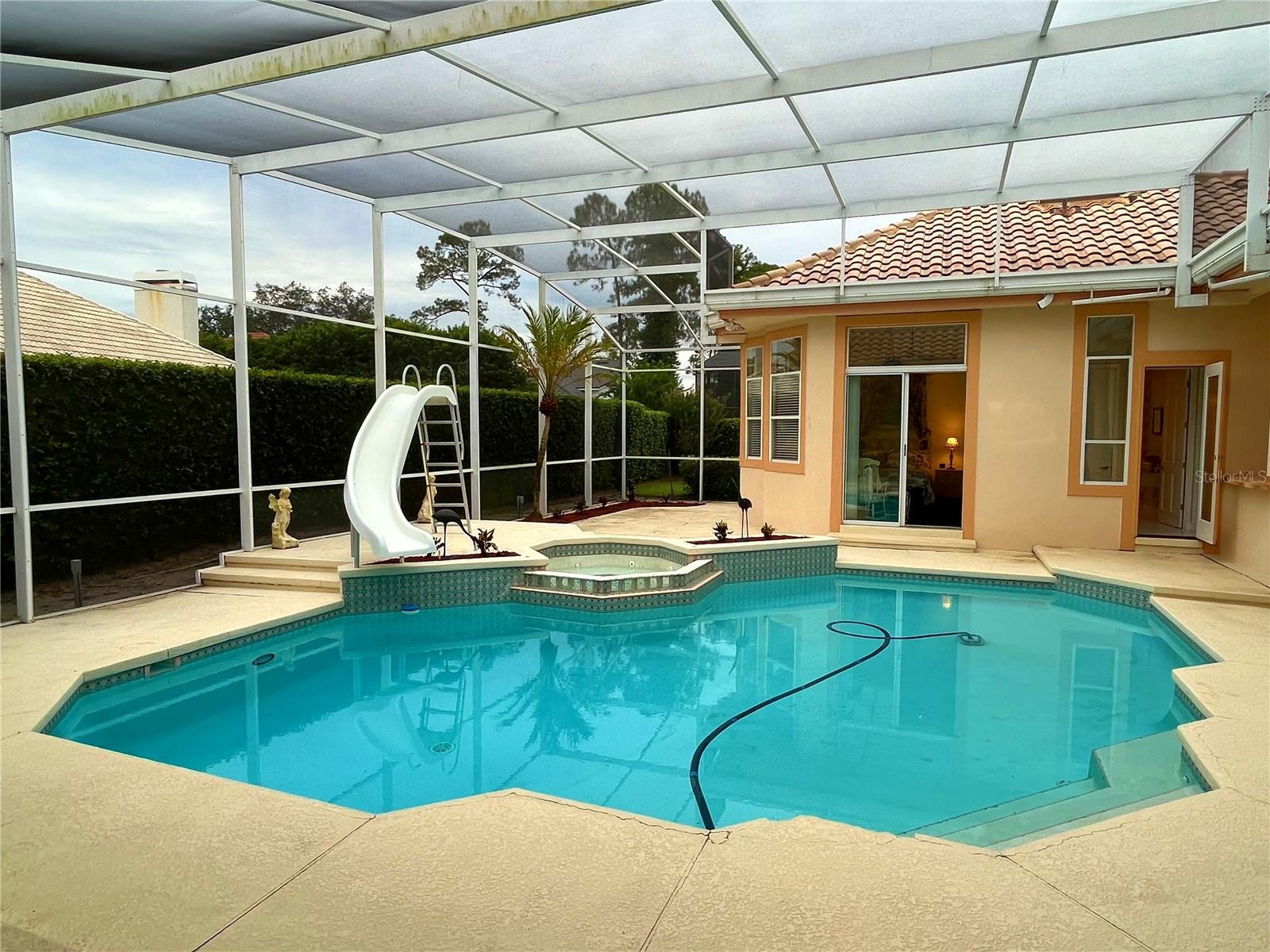 BRENTWOOD CLUB PH 02 REP - Residential