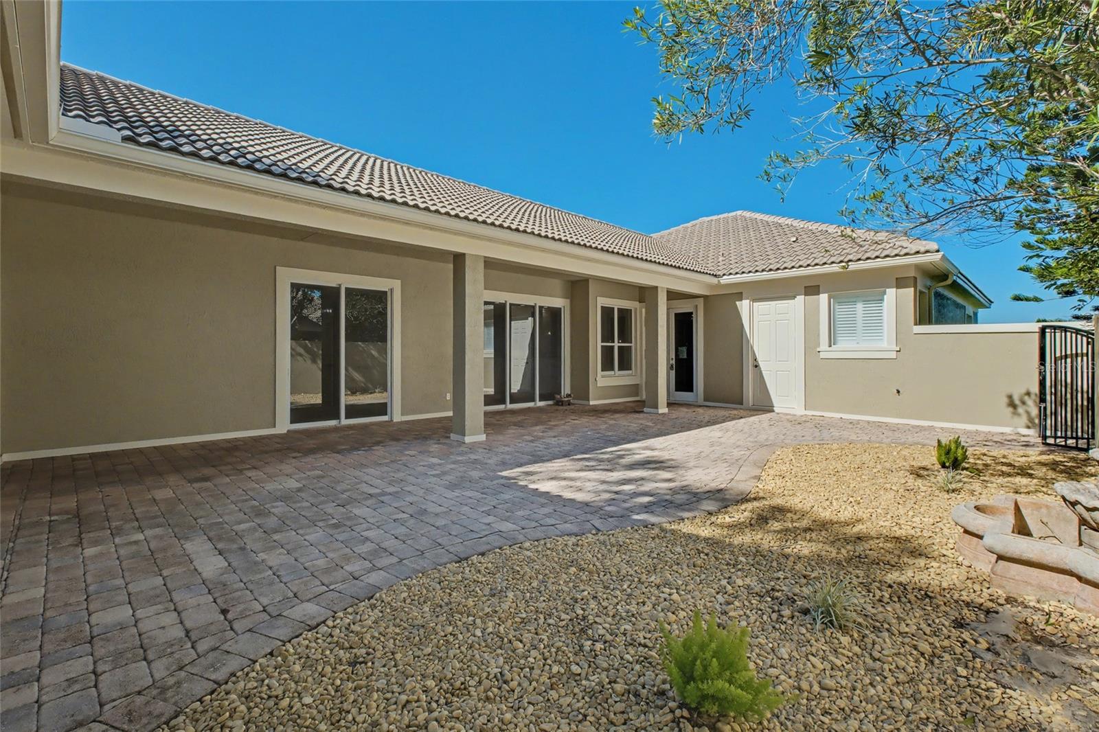 FALLS AT GRAND HARBOR 29, THE - Residential