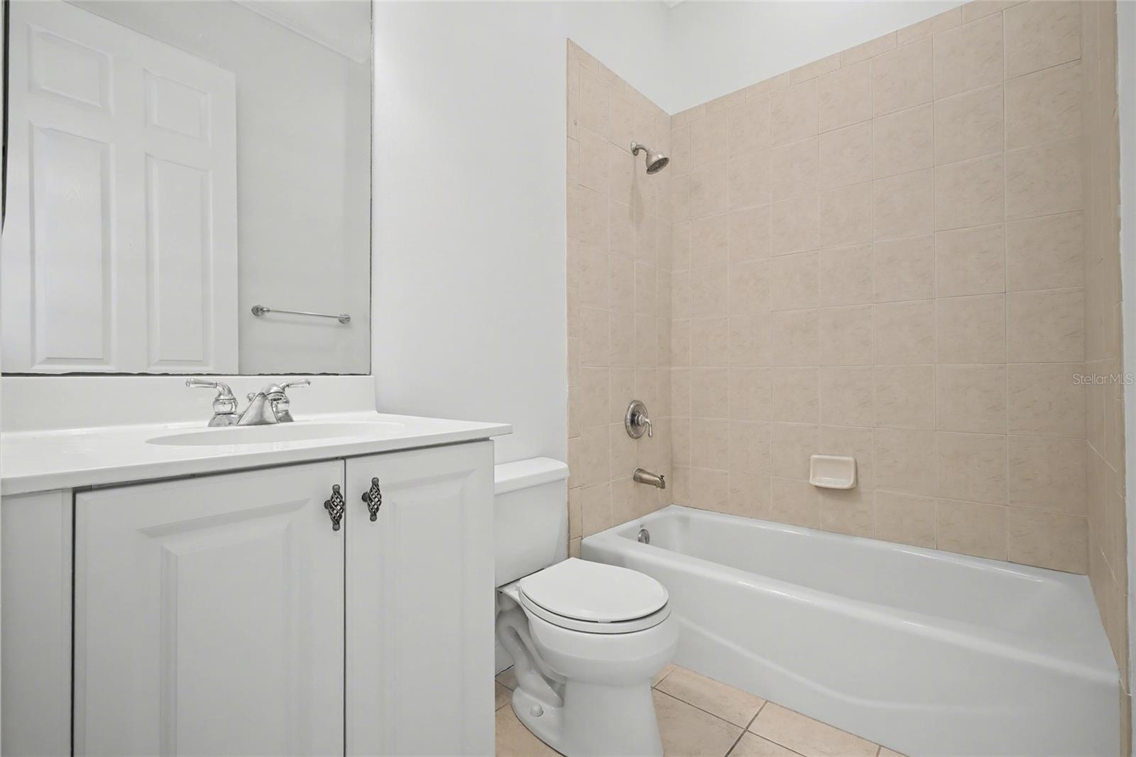 FALLS AT GRAND HARBOR 29, THE - Residential