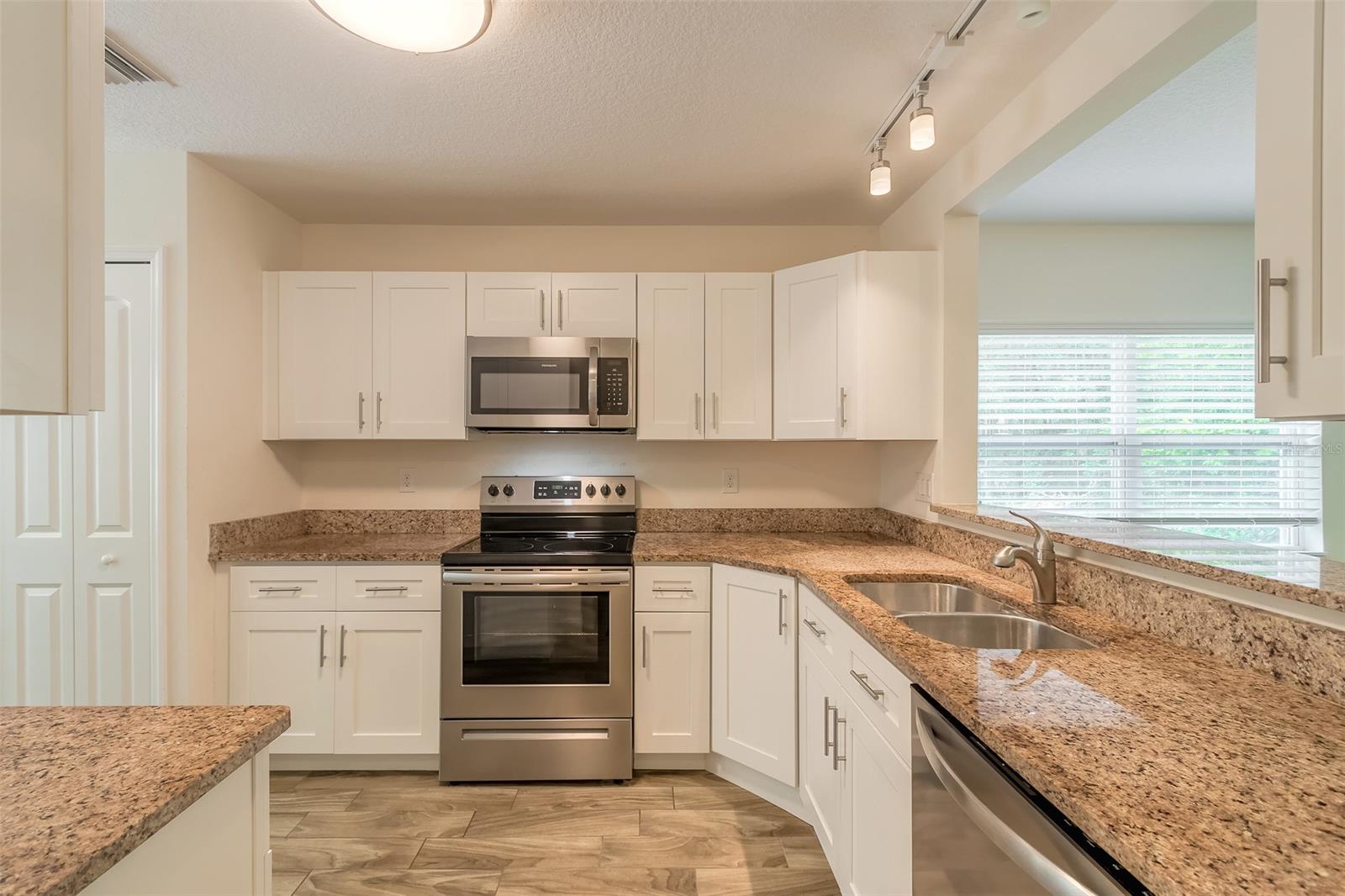 Oak Cove - Residential