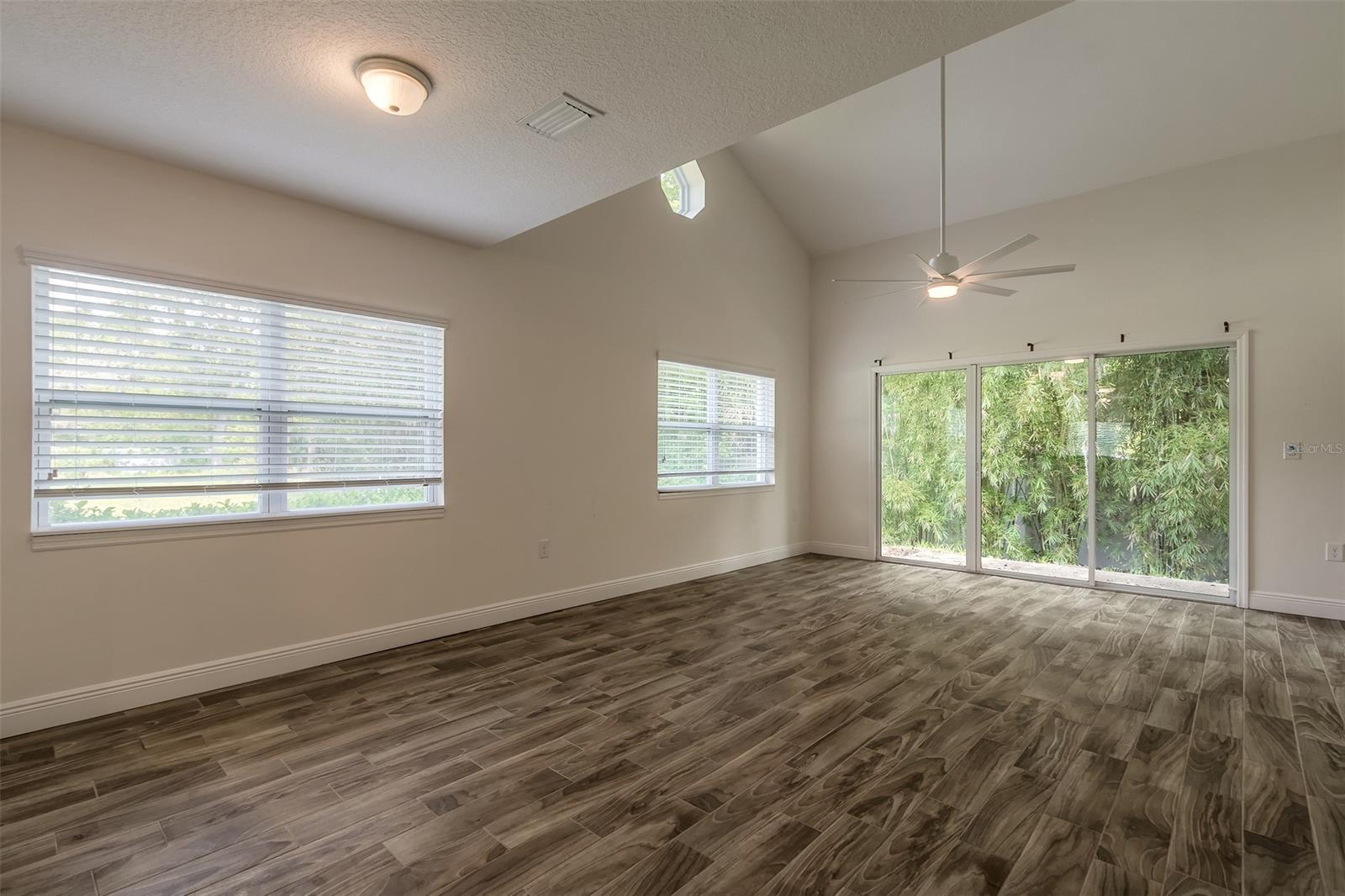 Oak Cove - Residential