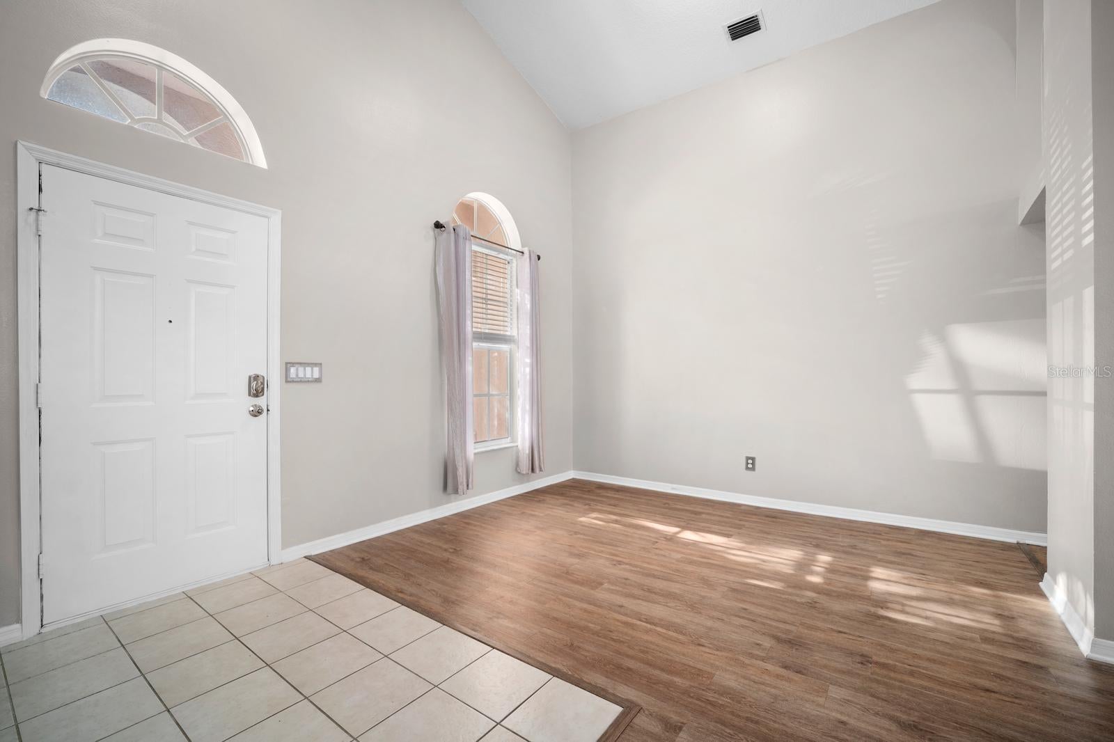 18113 PALM BREEZE DRIVE
