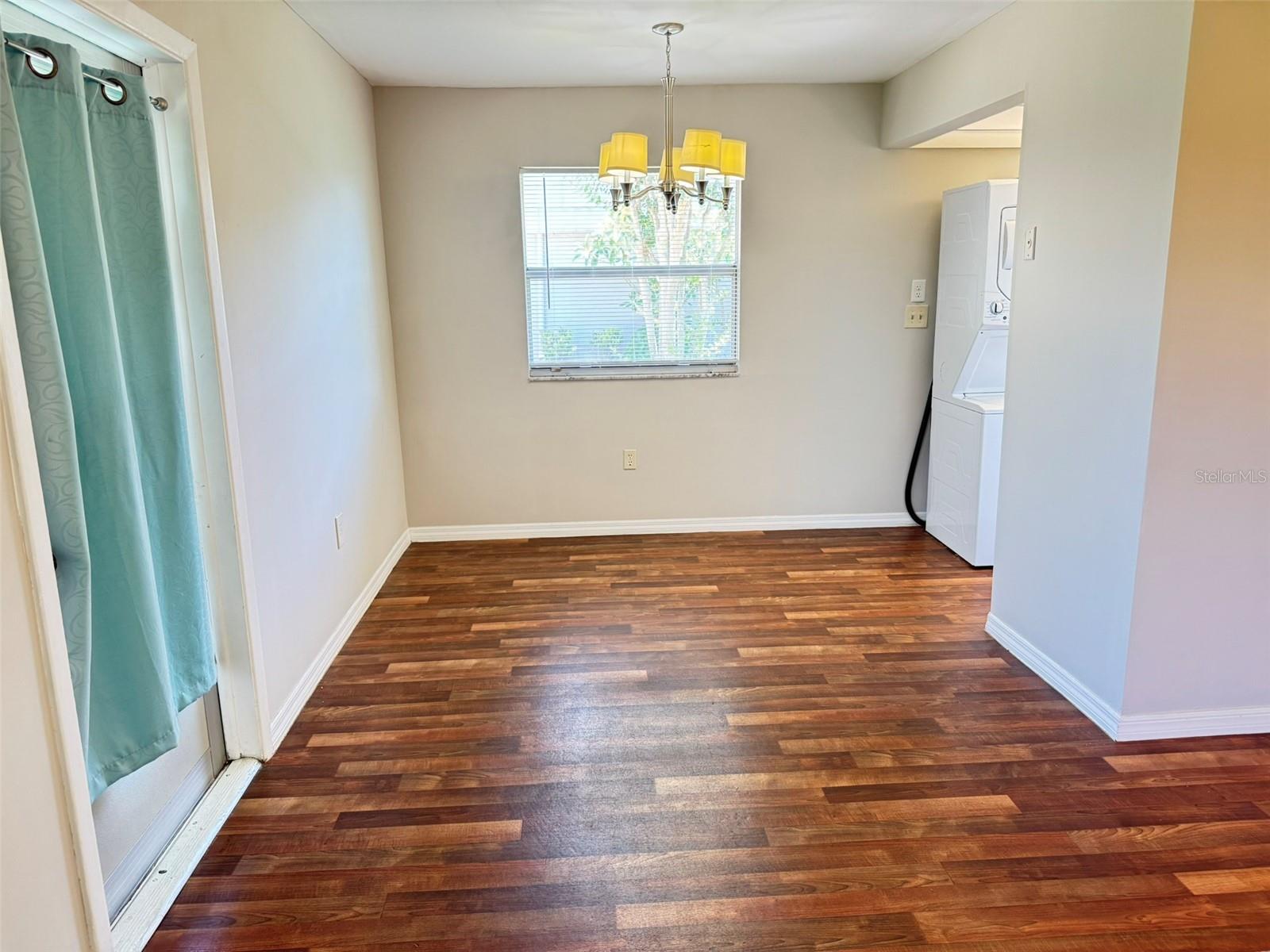 201 KINGS BOULEVARD 5