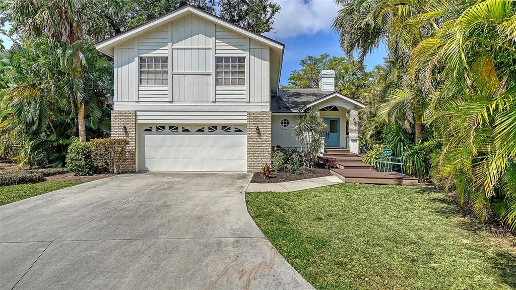 Photo of 4514 Trails Drive, Sarasota, FL 34232 (MLS # A4652140)