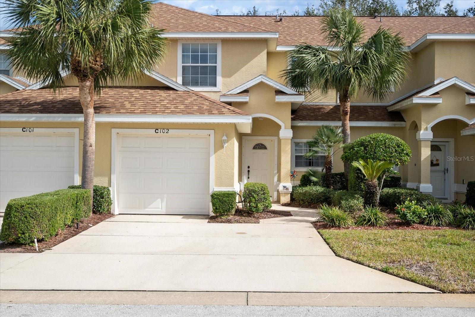 2001 PALM DRIVE C102
