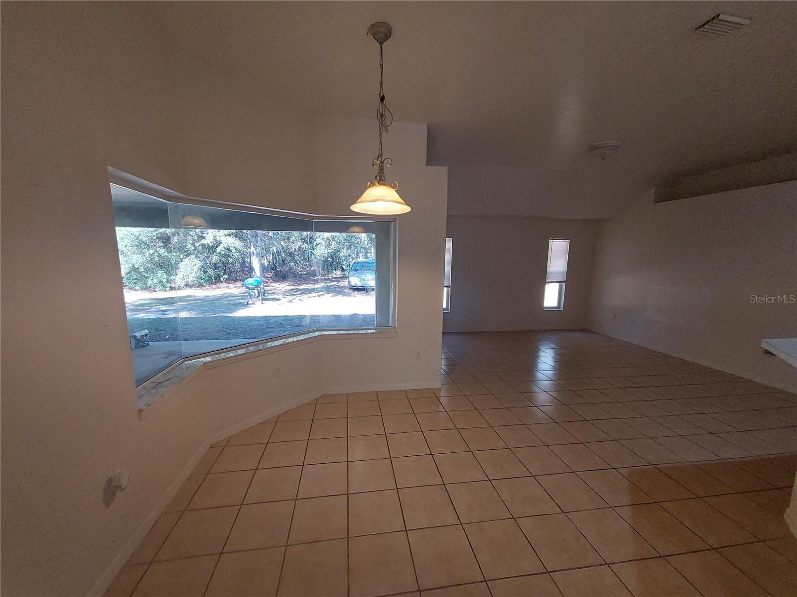 MARION OAKS - Residential