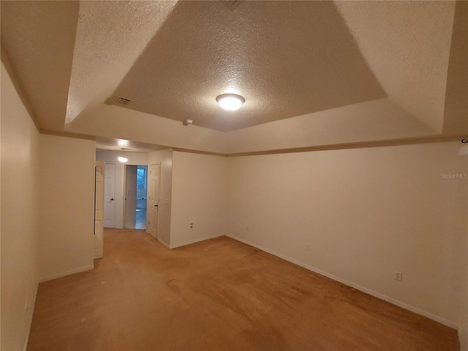 MARION OAKS - Residential