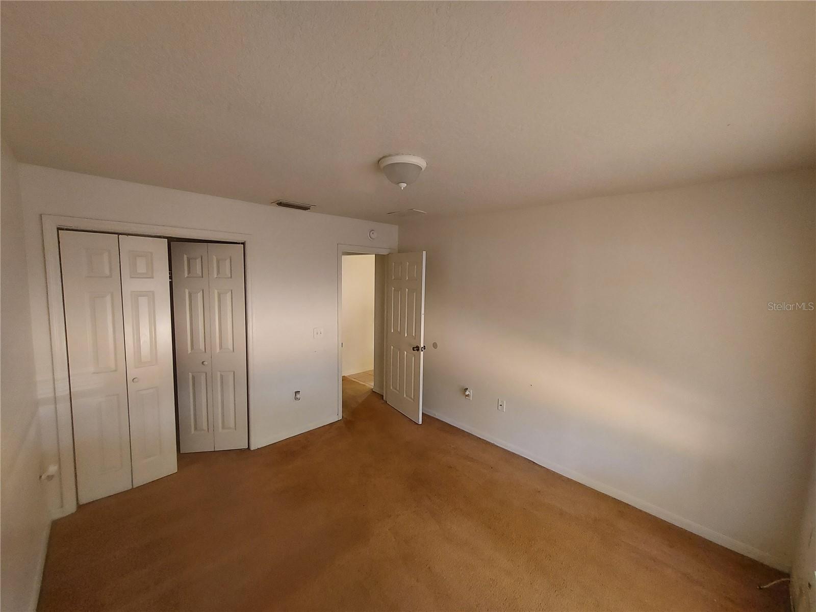 MARION OAKS - Residential