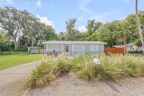 A home in EDGEWATER