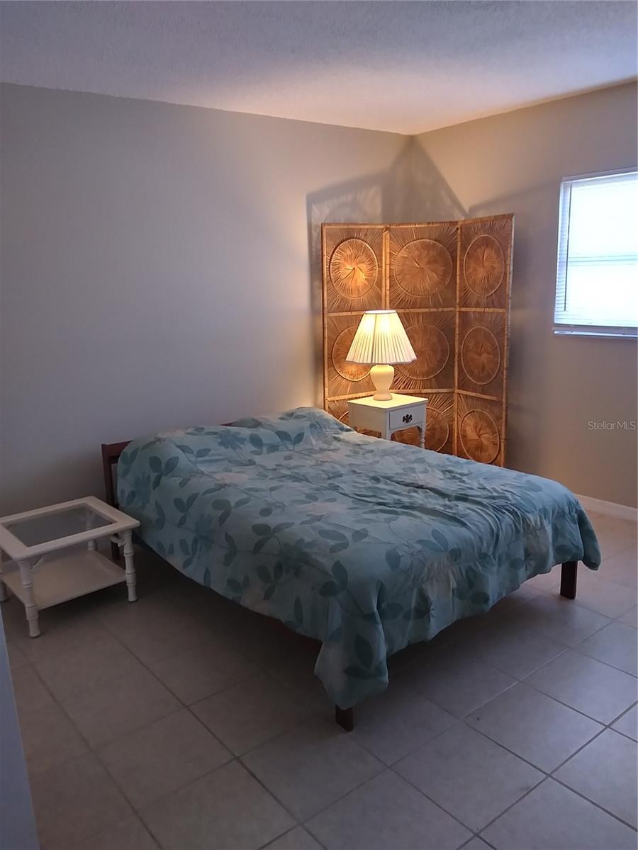 MISSION OAKS CONDO - Residential Lease