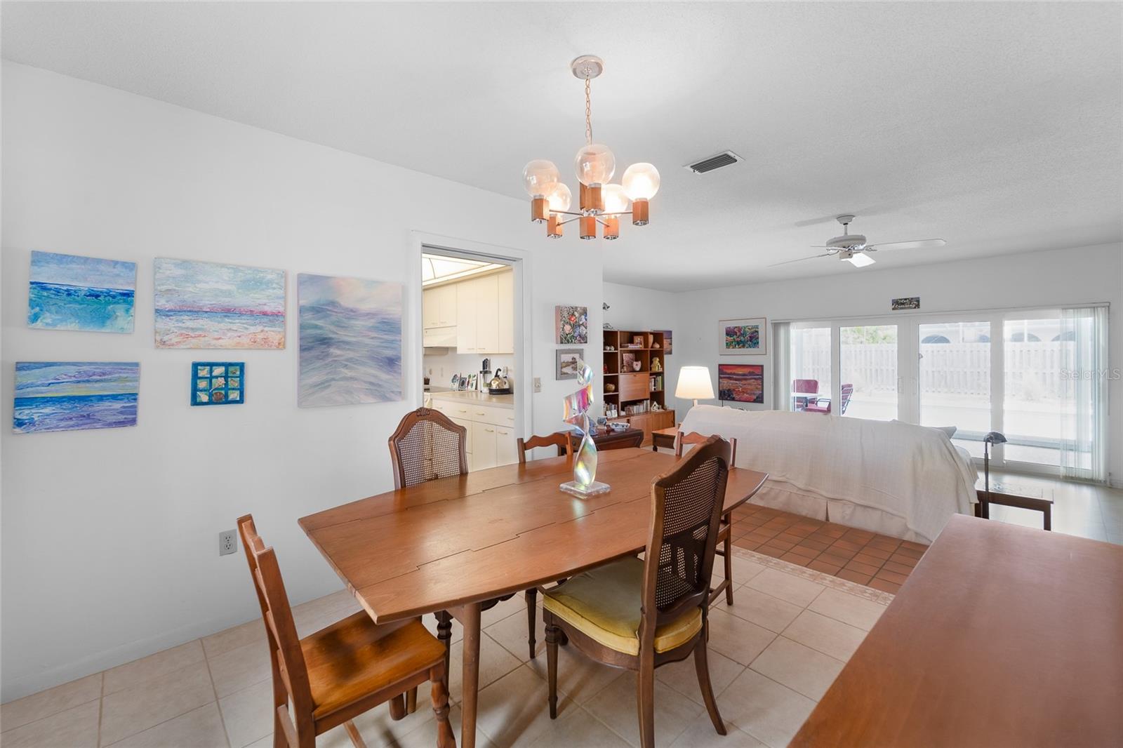 SHAW'S POINT FIRST ADDITION - Residential