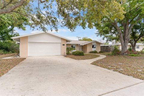 Photo of 7612 18th Avenue NW, Bradenton, FL 34209 (MLS # A4685870)