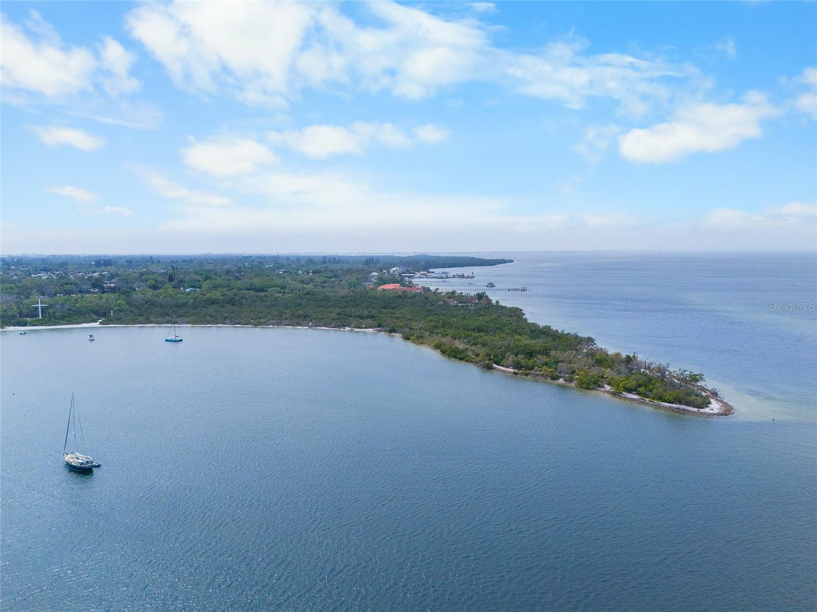 SHAW'S POINT FIRST ADDITION - Residential