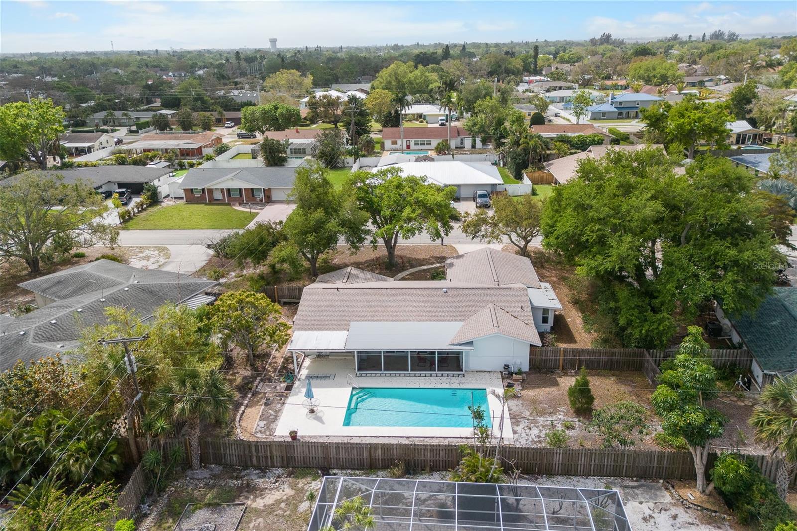 SHAW'S POINT FIRST ADDITION - Residential