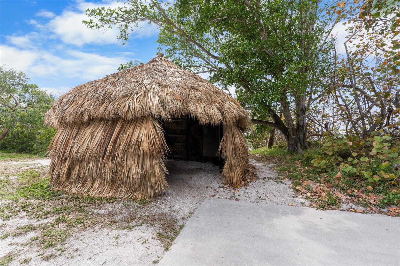 SHAW'S POINT FIRST ADDITION - Residential