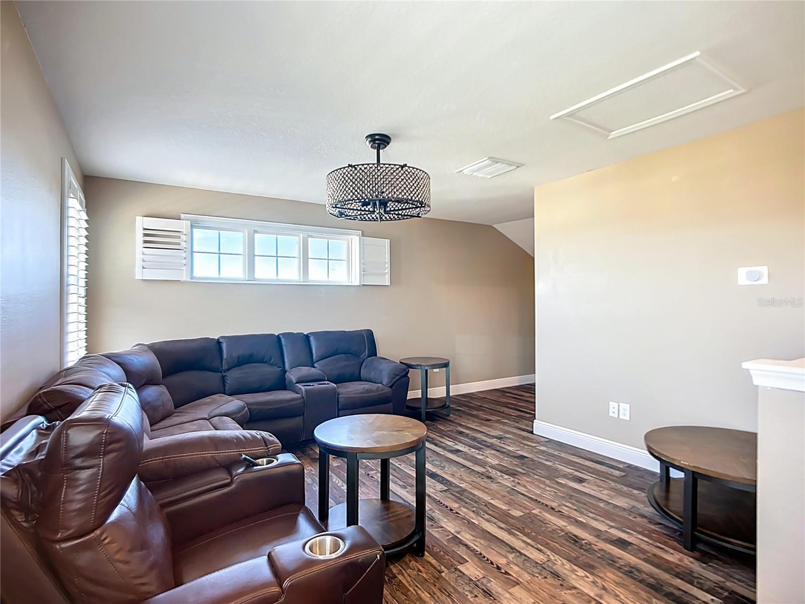 WILLOW BEND PH II - Residential