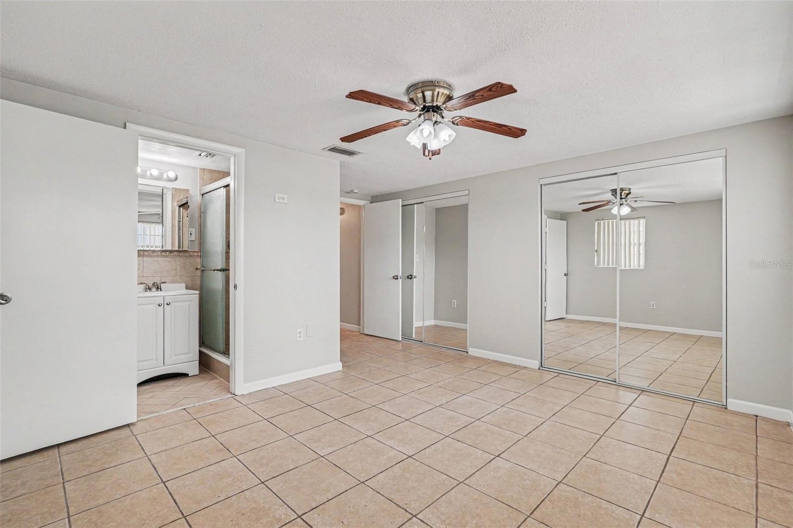 JASMINE LAKES - Residential