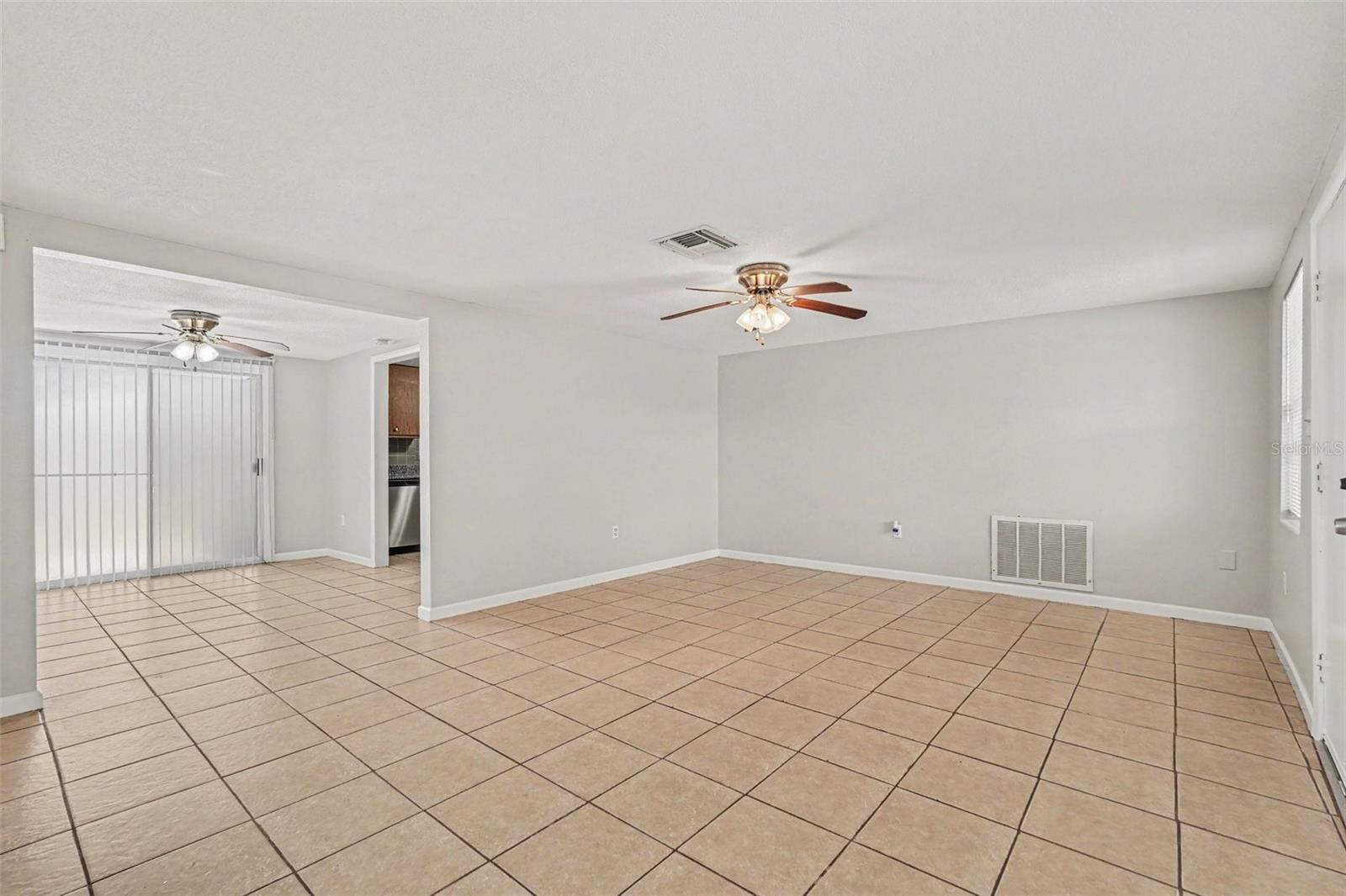 JASMINE LAKES - Residential