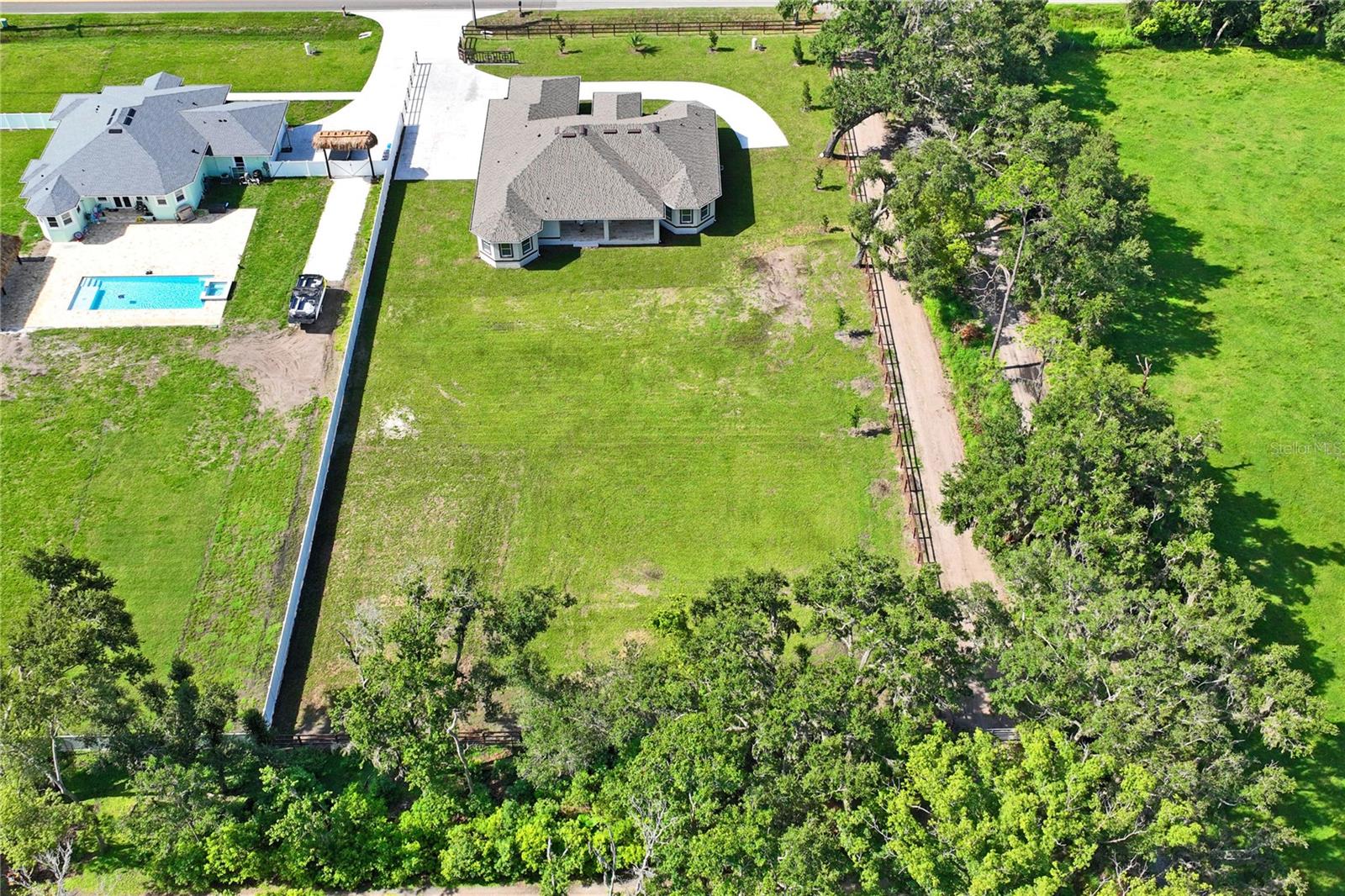 DOVER ESTATES - Residential