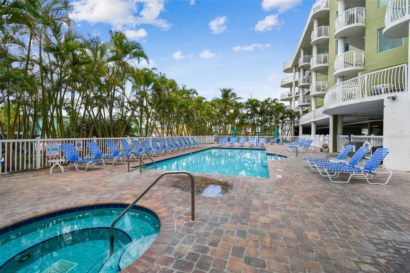 CRYSTAL PALMS BCH RESORT AT TREASURE ISLAND CONDO - Residential