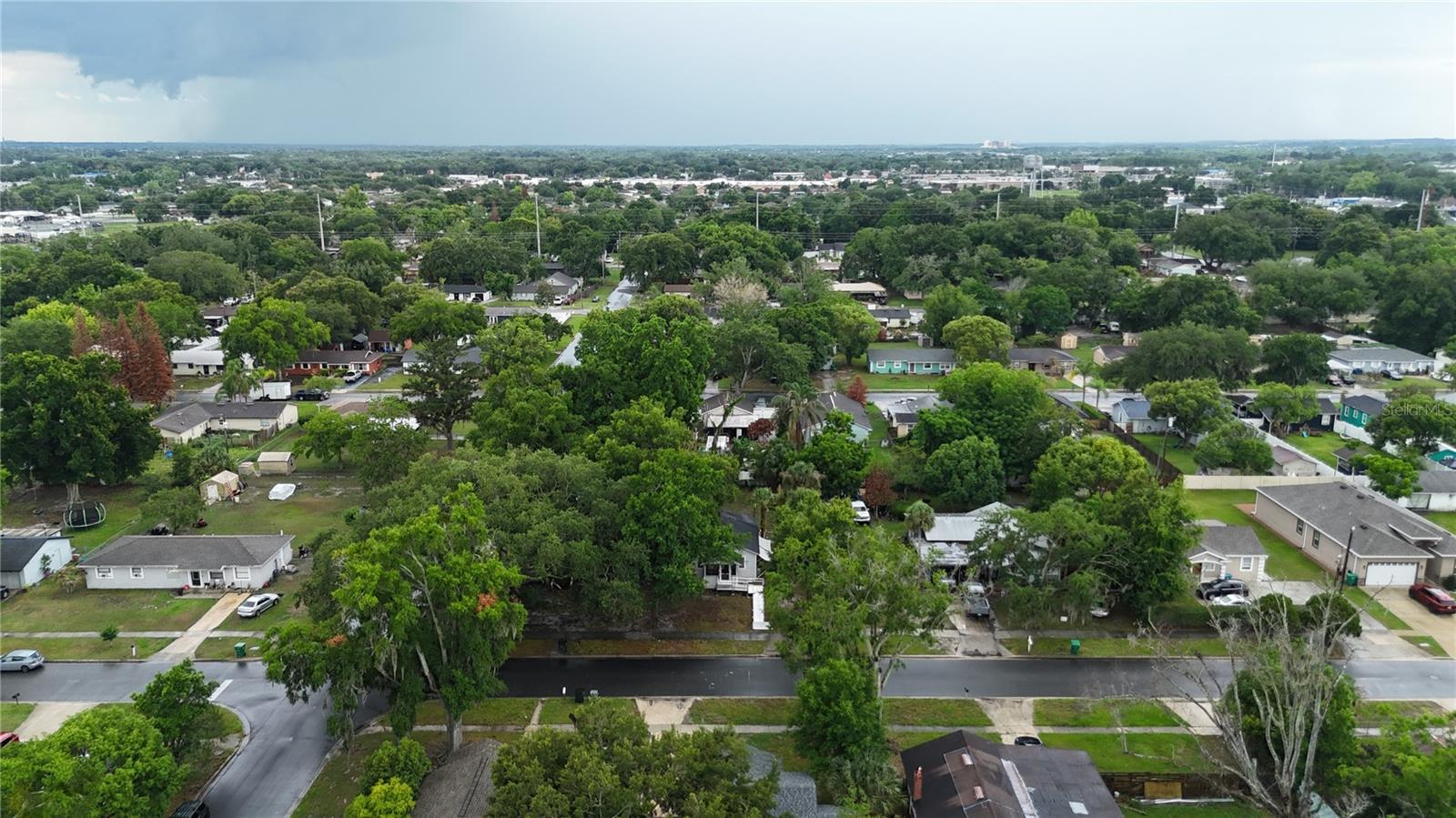 LAKE JOHNS SHORES - Residential
