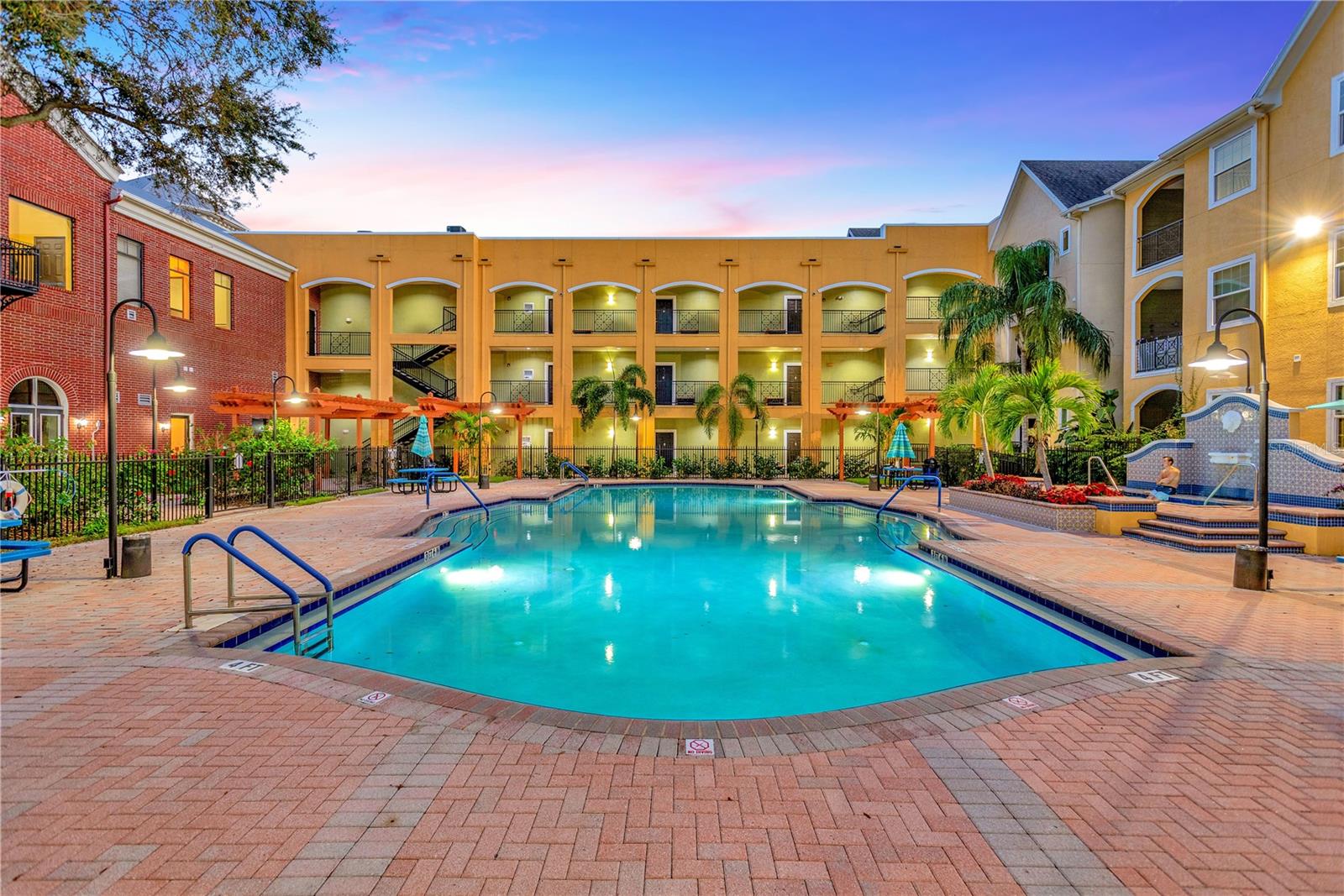THE QUARTER AT YBOR - Residential