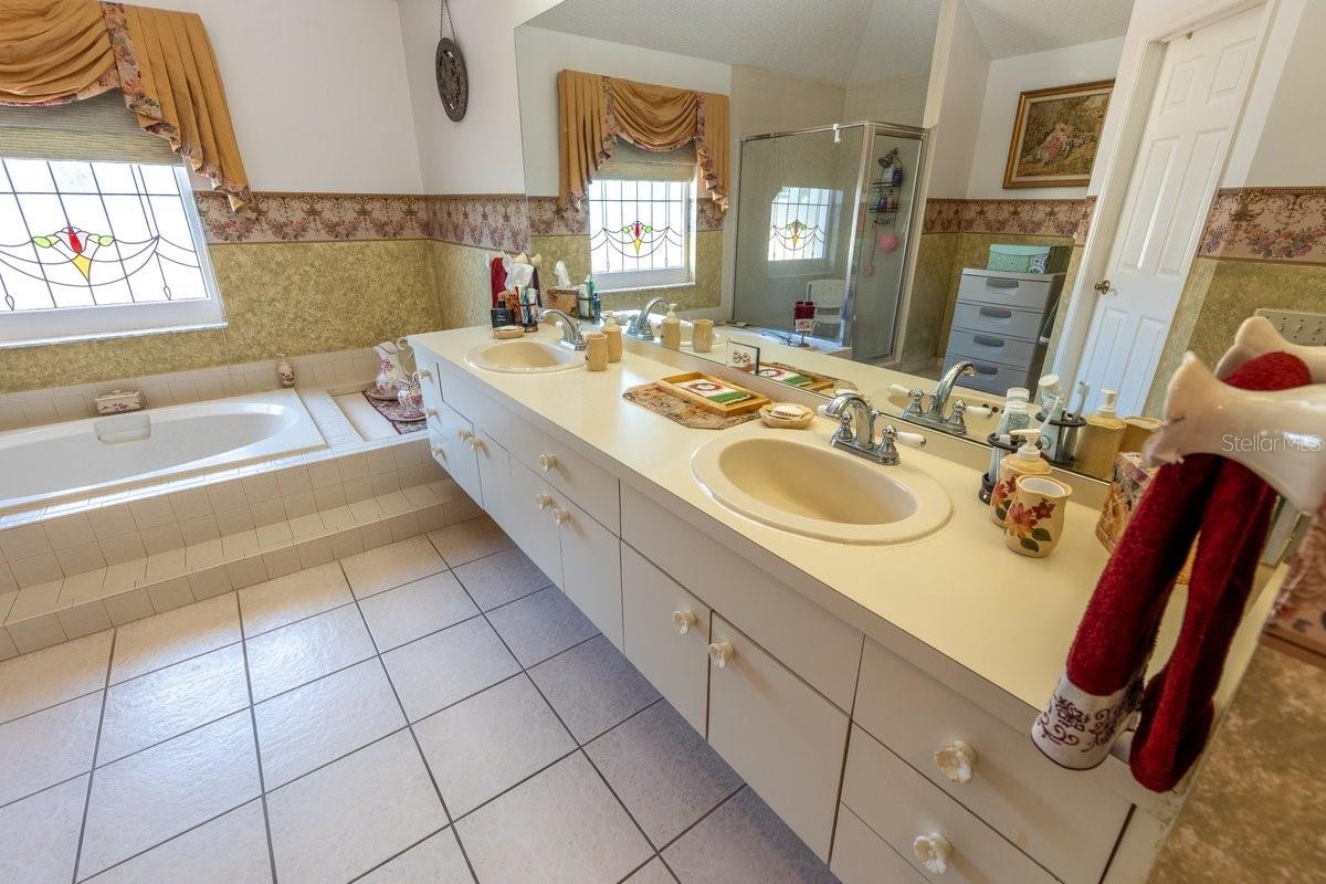 SADDLEBROOK - Residential