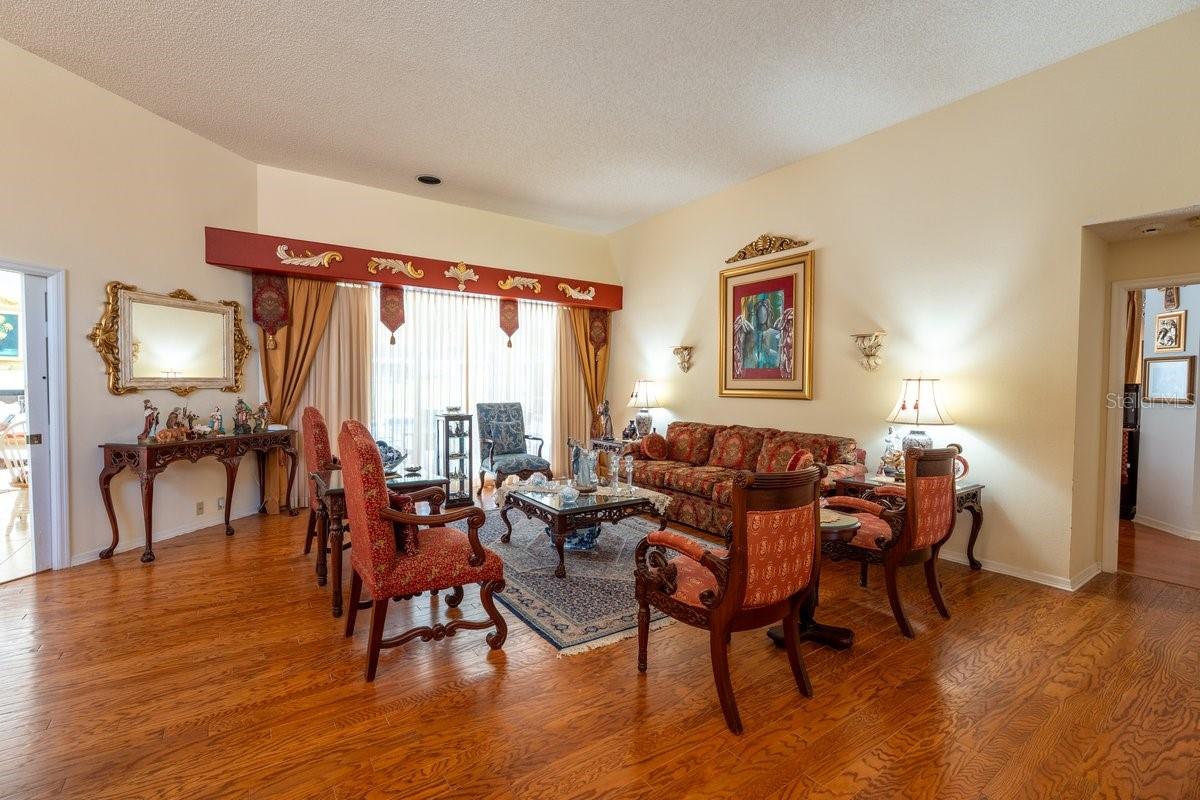 SADDLEBROOK - Residential