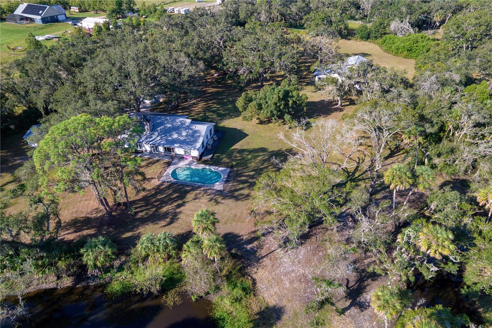 ACREAGE - Residential