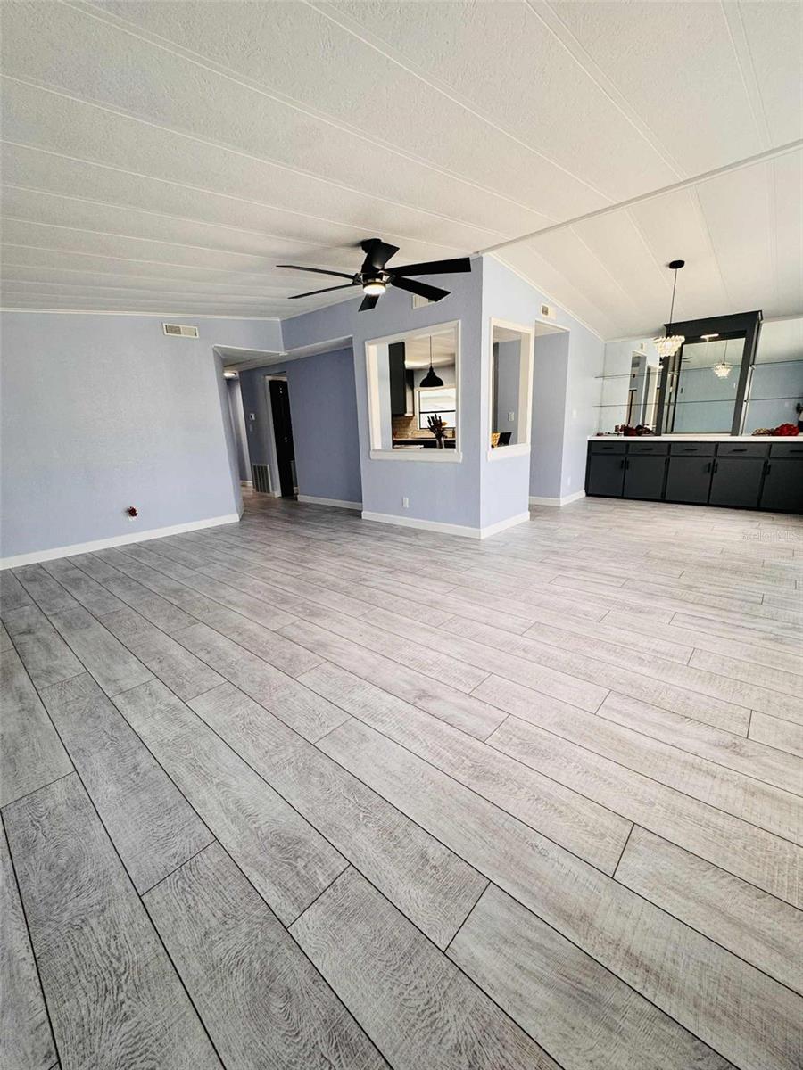 HIGHLAND FAIRWAYS PH 01 - Residential