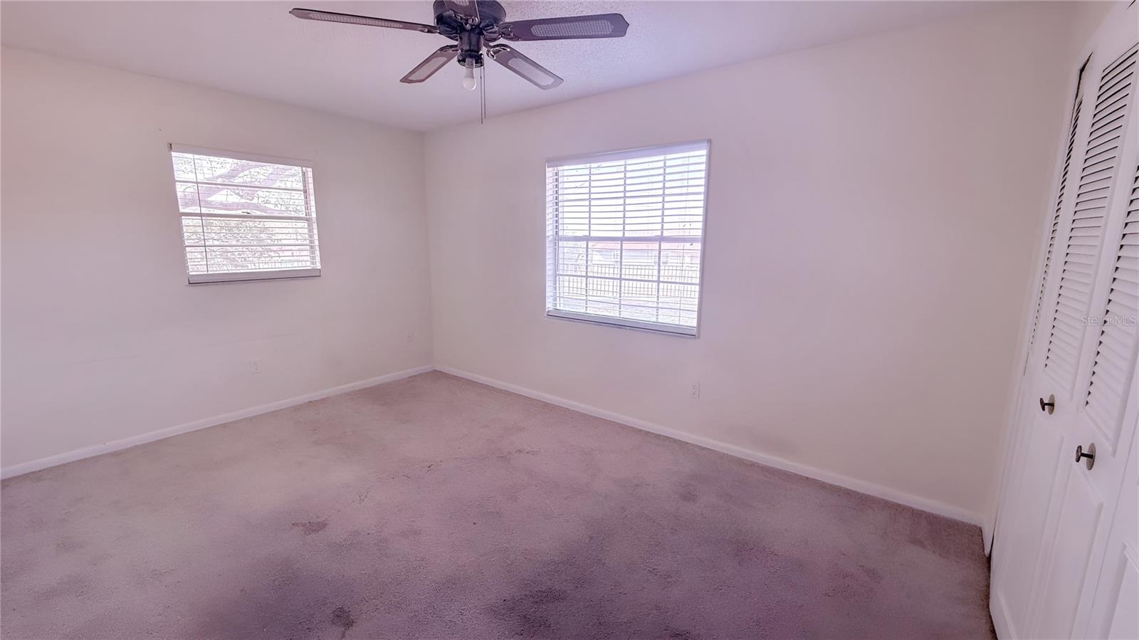 DELTONA LAKES UNIT 04 - Residential