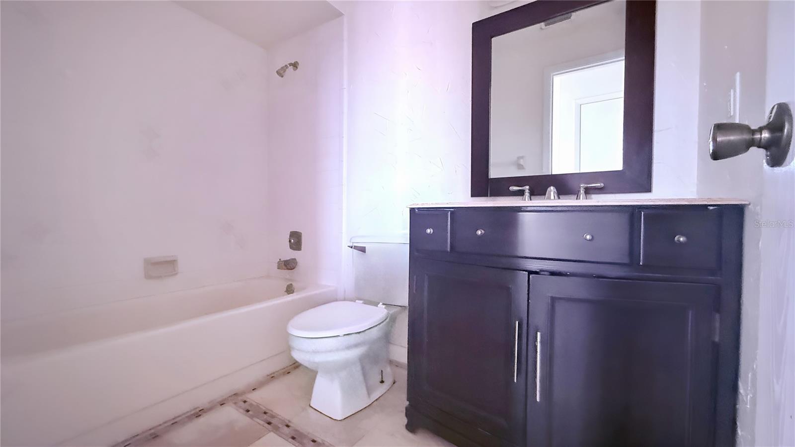 DELTONA LAKES UNIT 04 - Residential