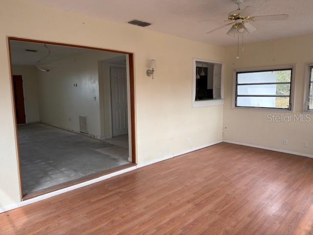 DELTONA LAKES UNIT 04 - Residential