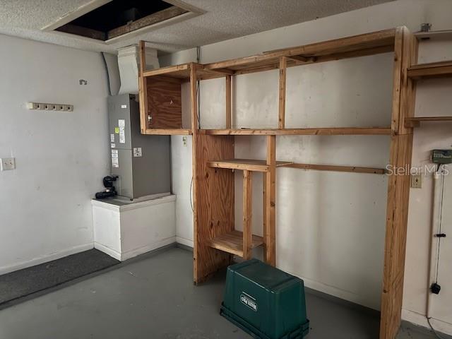 DELTONA LAKES UNIT 04 - Residential