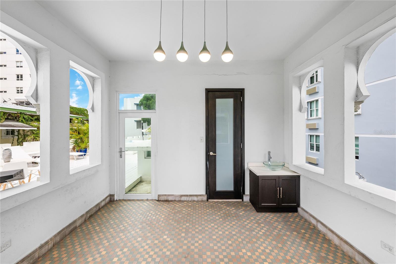 CONDADO - Residential