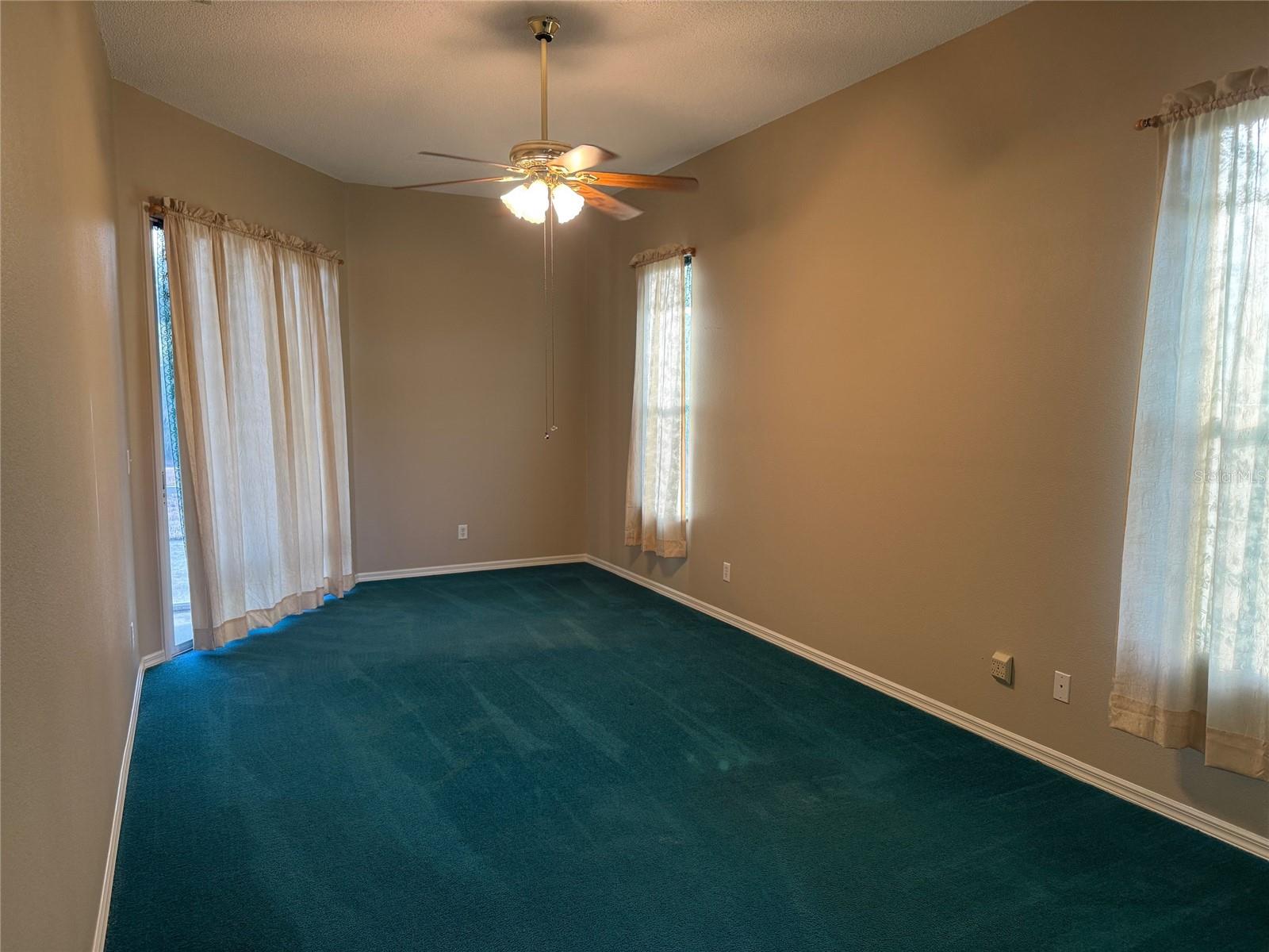 FLYING Z UNREC SUB - Residential