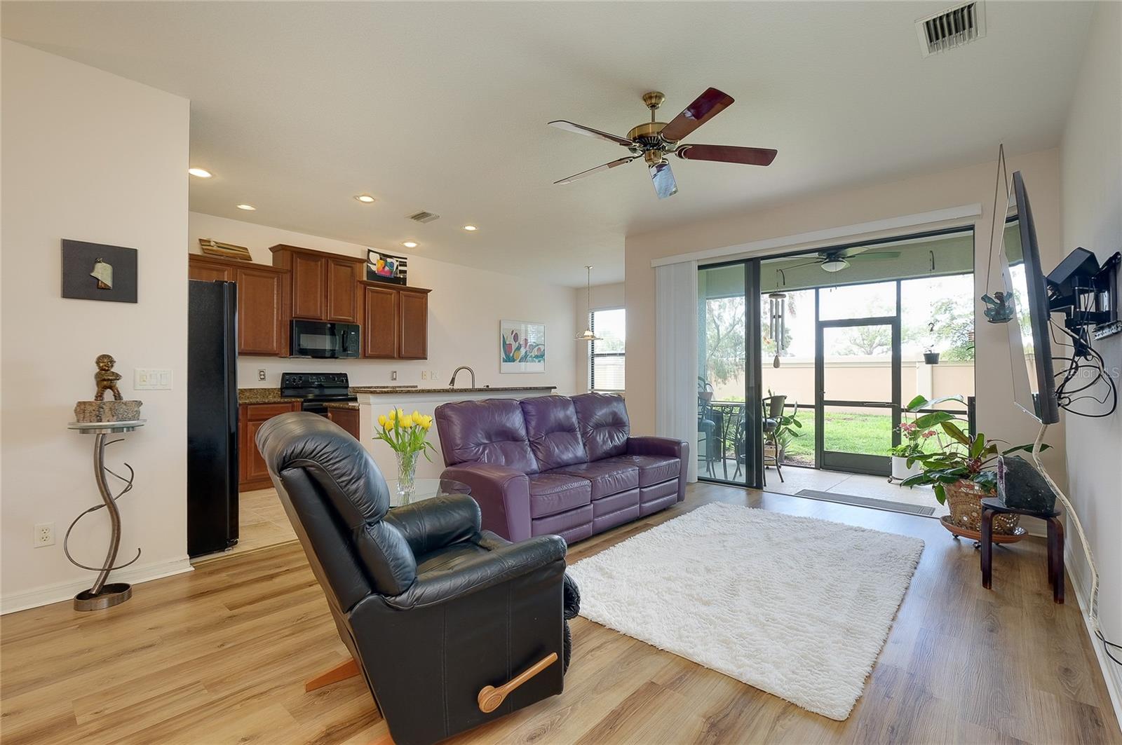 VENETIAN FALLS PH 1 - Residential