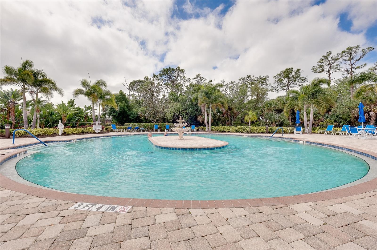 VENETIAN FALLS PH 1 - Residential