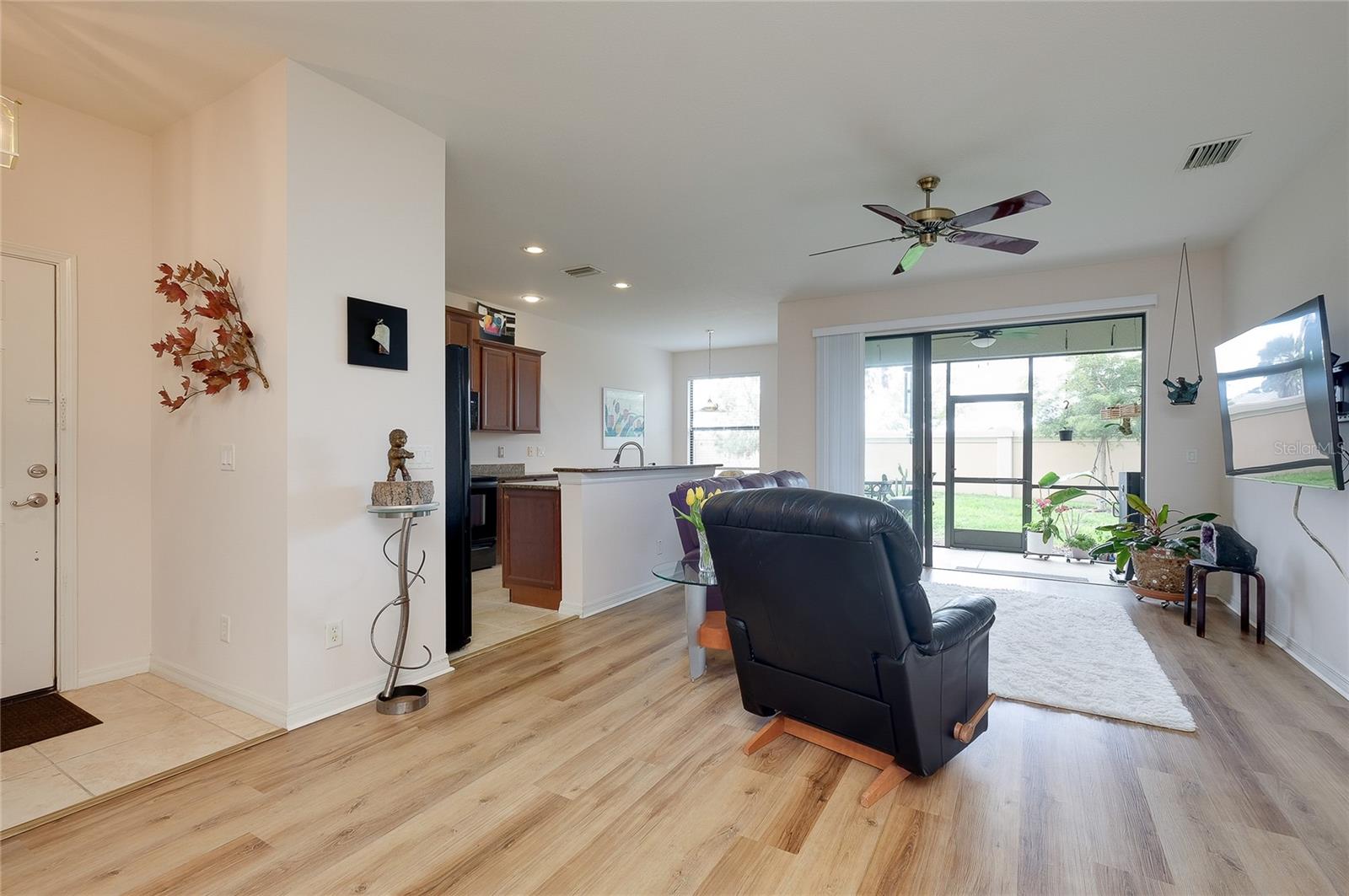 VENETIAN FALLS PH 1 - Residential