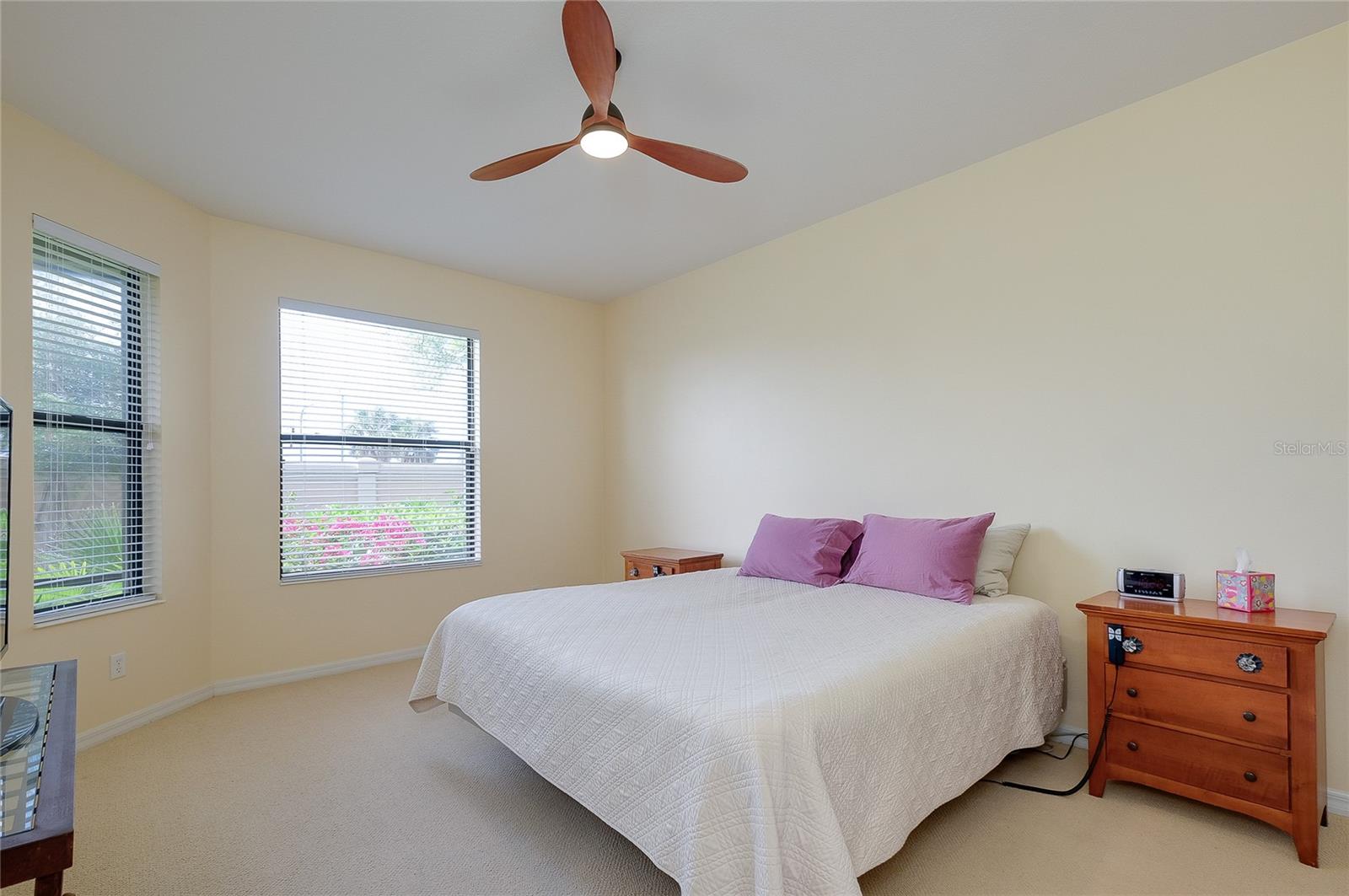 VENETIAN FALLS PH 1 - Residential