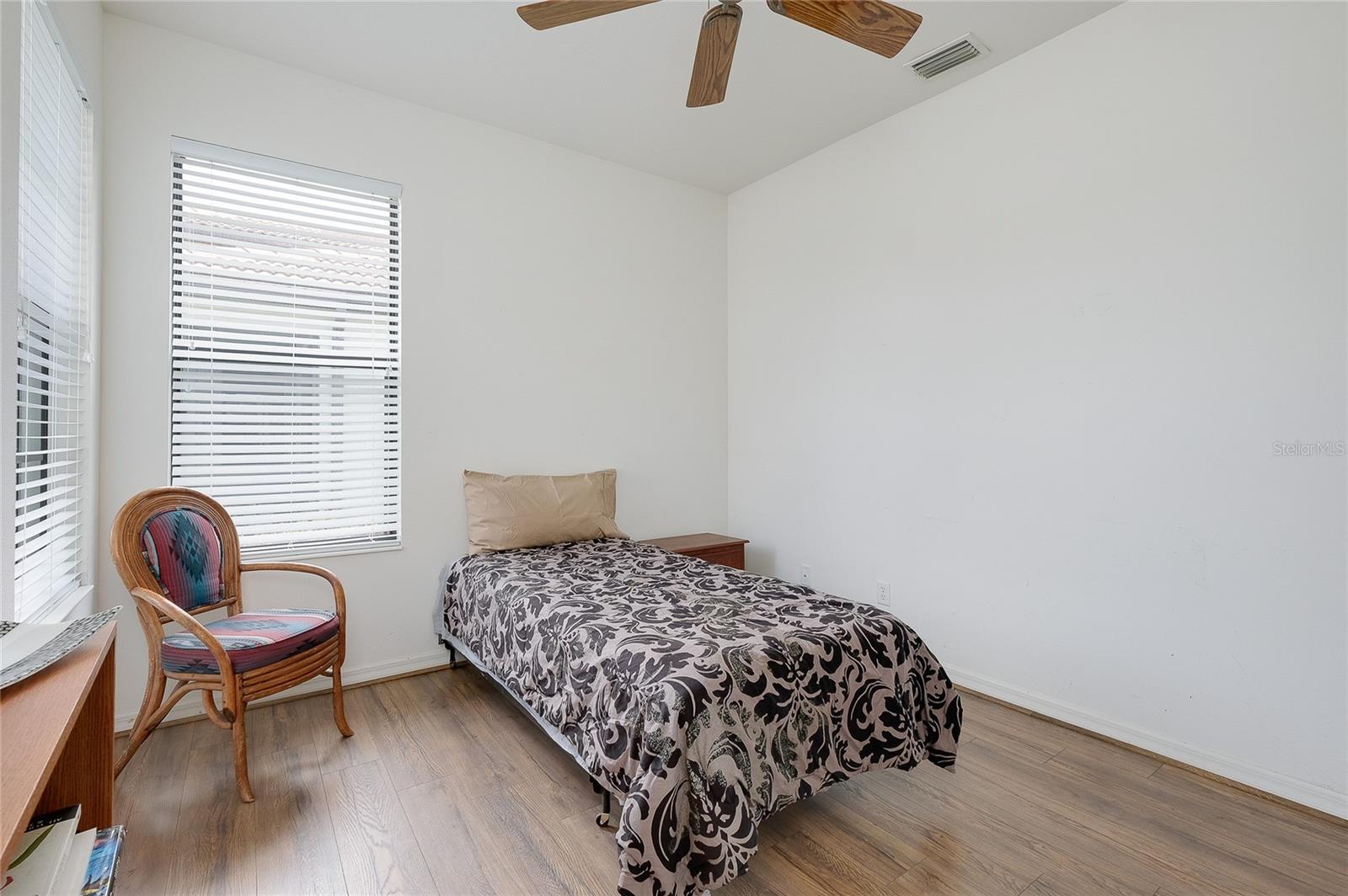 VENETIAN FALLS PH 1 - Residential