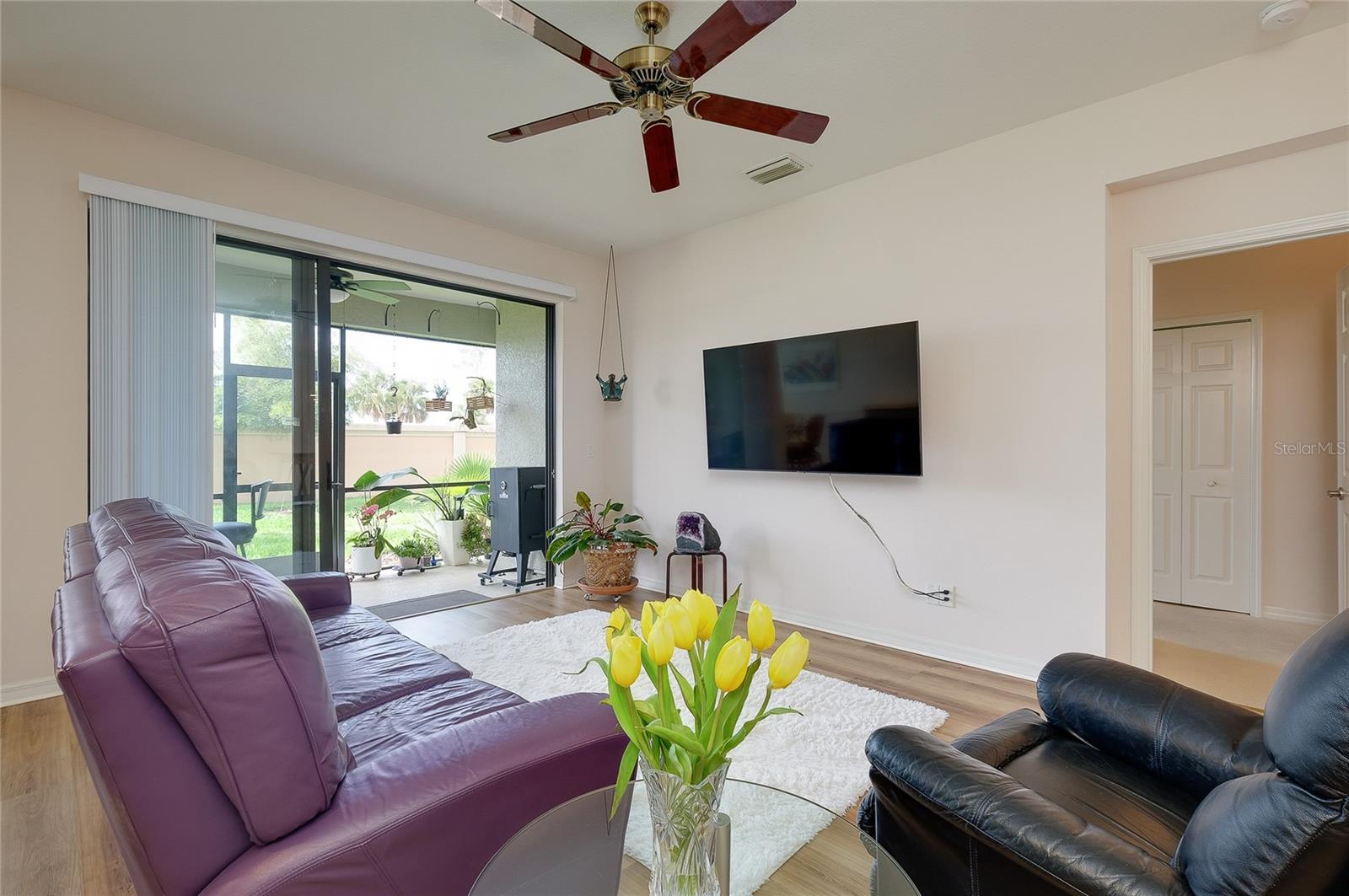 VENETIAN FALLS PH 1 - Residential