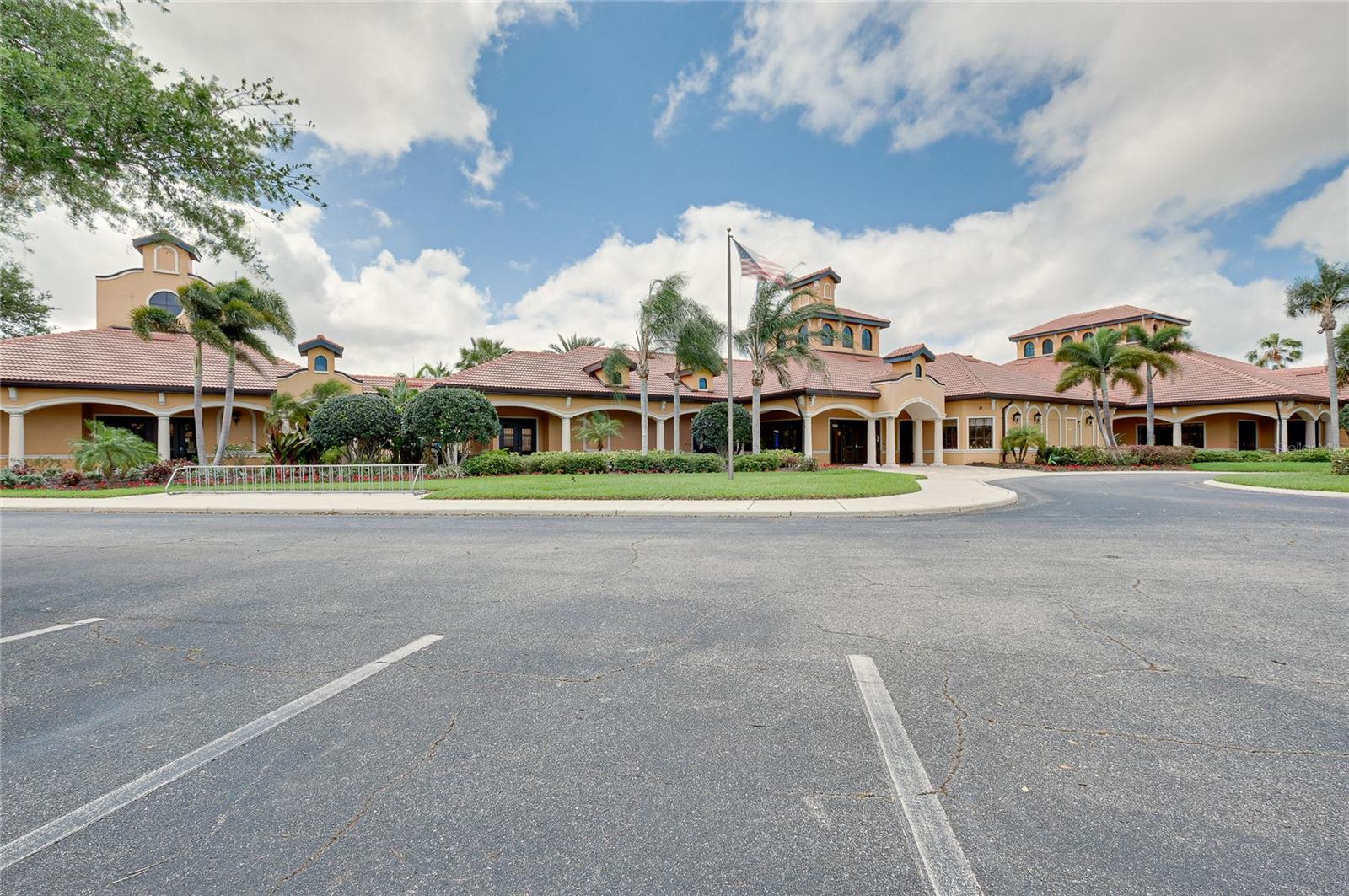 VENETIAN FALLS PH 1 - Residential