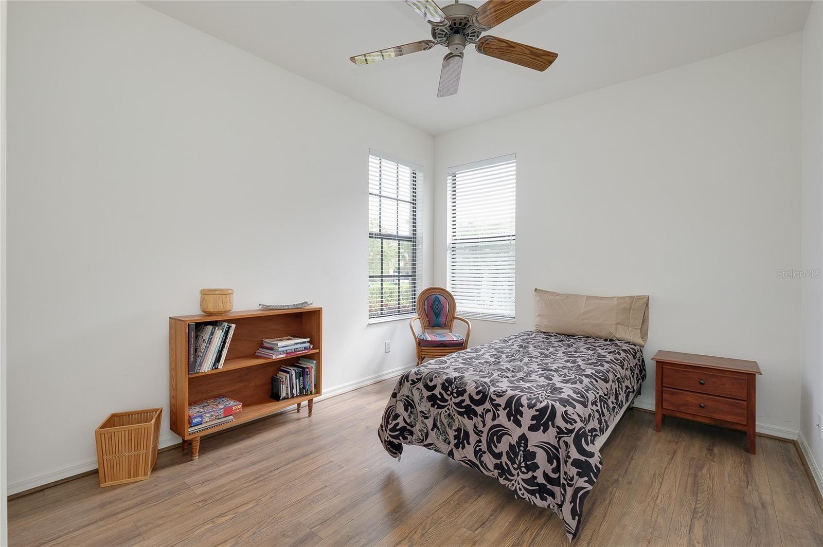 VENETIAN FALLS PH 1 - Residential