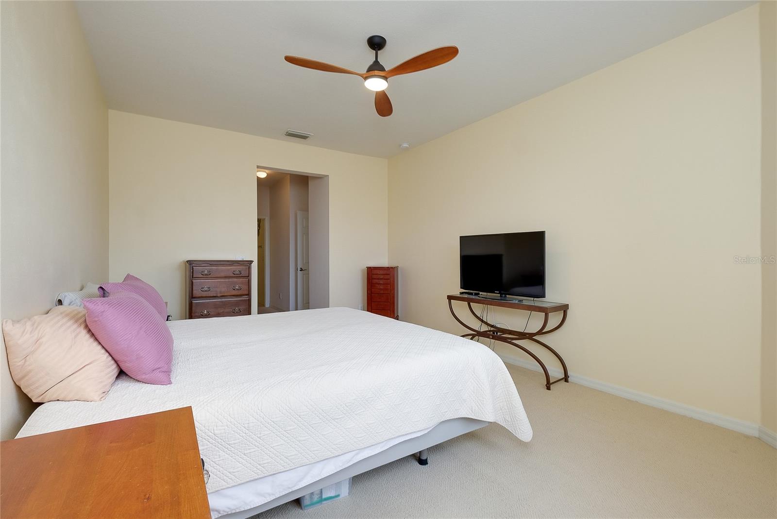 VENETIAN FALLS PH 1 - Residential