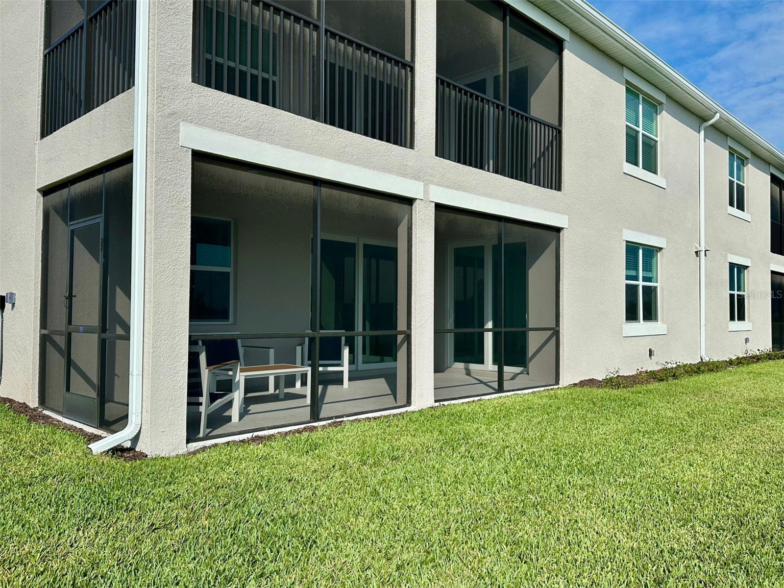 WELLEN PARK GOLF & COUNTRY CLUB - Residential Lease